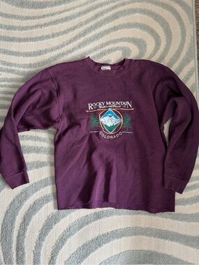 Vintage Cropped Rocky Mountain National Park Sweatshirt